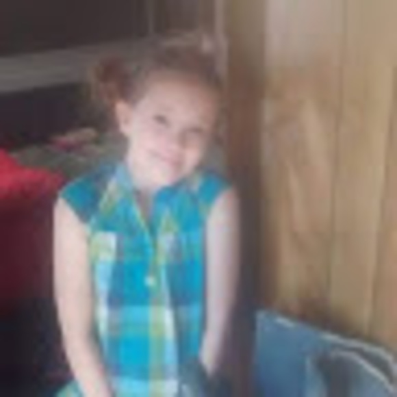 Meet your Posher, Josie - Picture 1 of 1